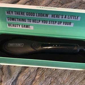 Ceramic straightening brush -Vanity Planet